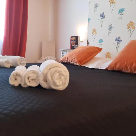 Domo La Jacaranda 3* Сант-Антиоко